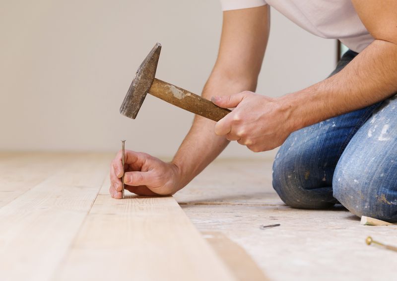 flooring repair in Citrus Ridge 32966